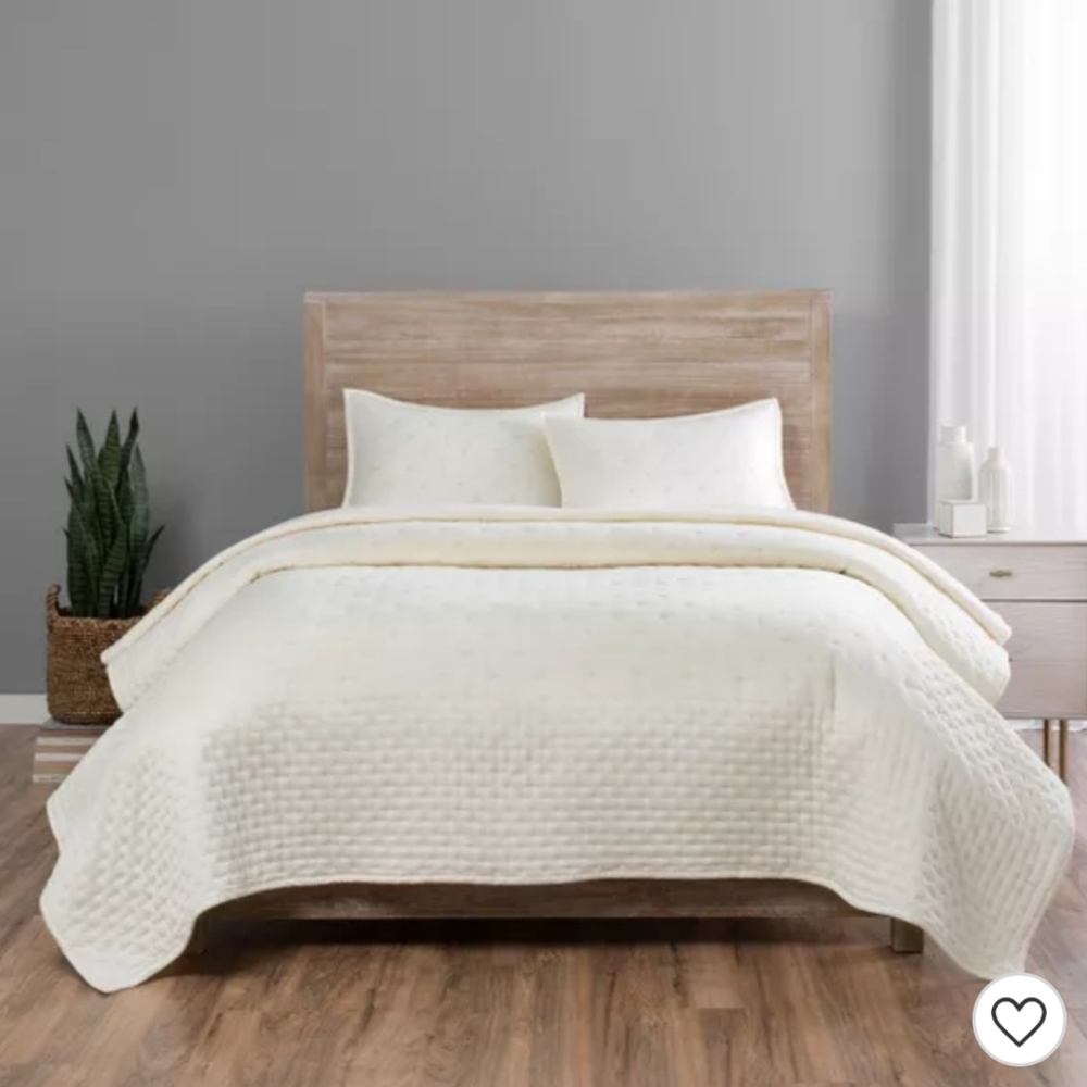 Regency Coverlet Set 3pc - Vue